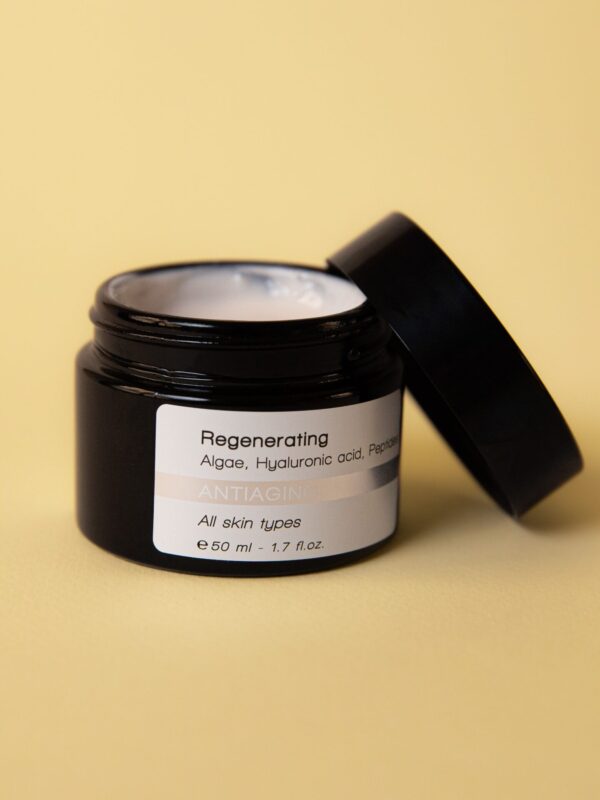 Regenerating Cream - Imagen 3